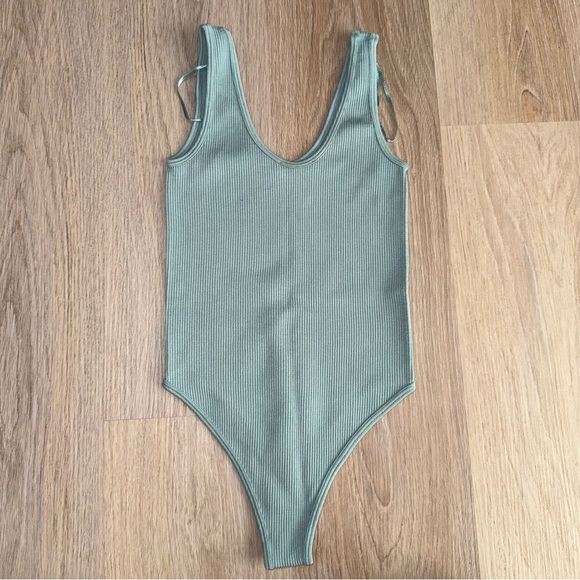 SOLD - WN - Picture 3 of 6